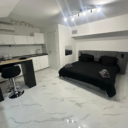 Imperial Suite Colosseum-3